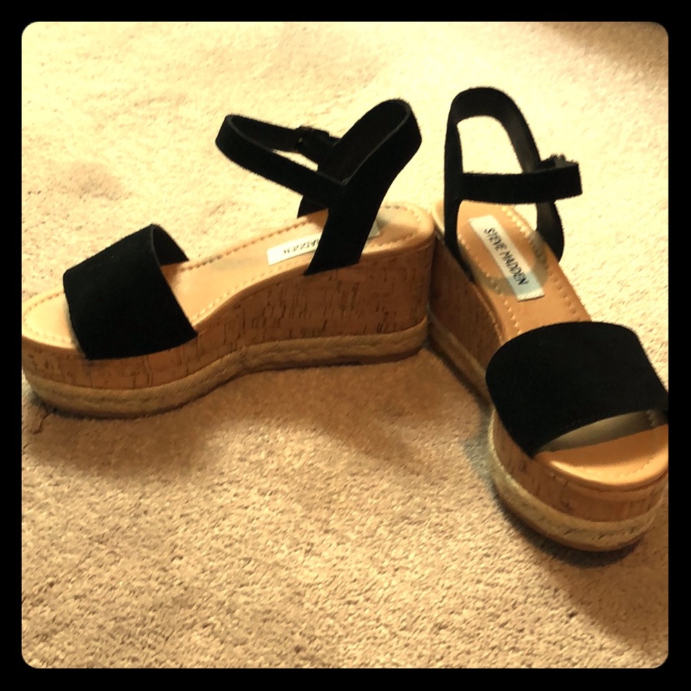 NWT Steve Madden Black Suede espadrilles size 6.5